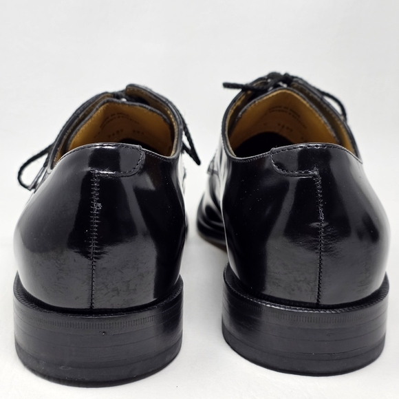Cole Haan Men\'s Black Lace Up Dress Shoes Size 9.5M C07224 Pre-owned